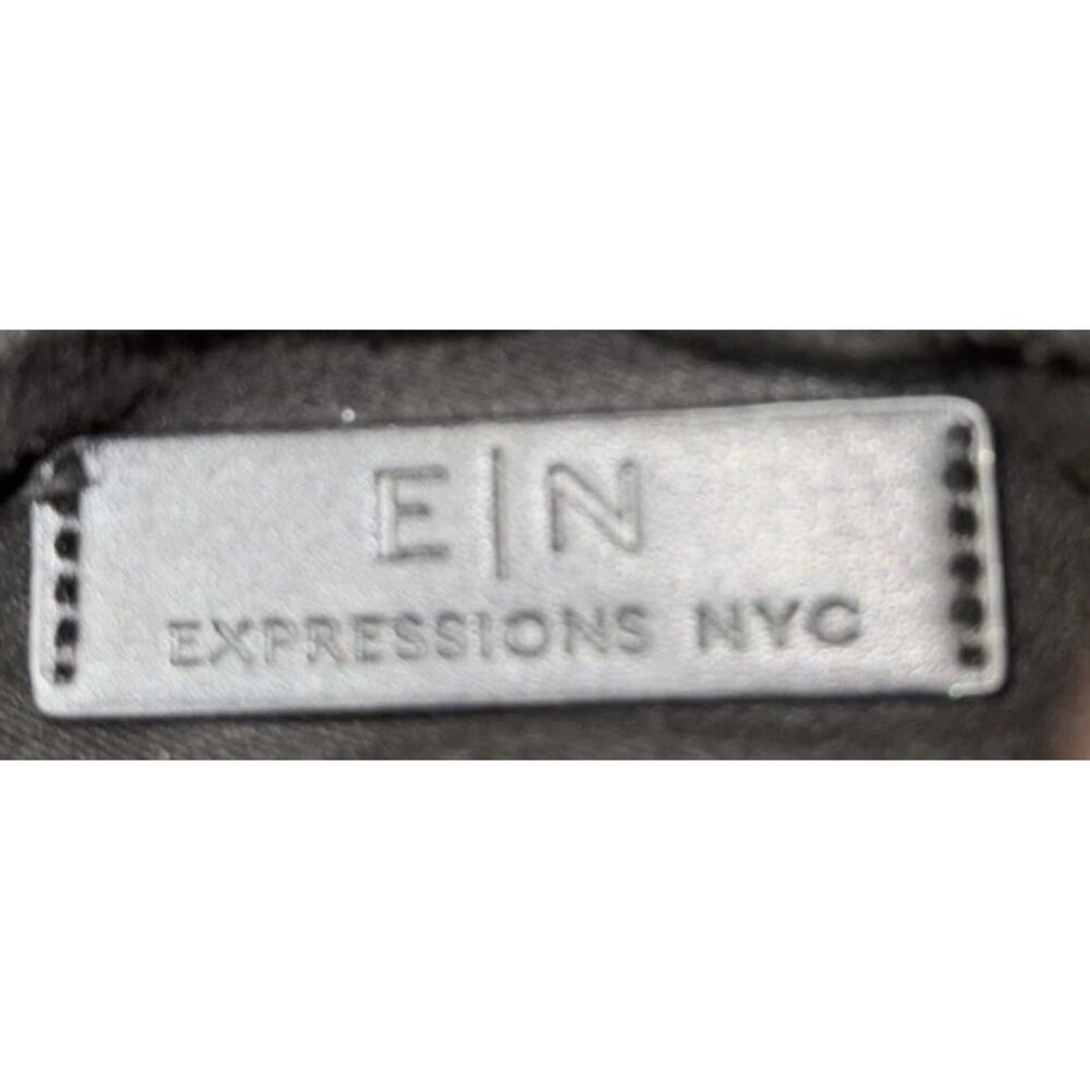 Expressions NYC Black
Crossbody Bag
Faux fur
Brand new - Picture 4 of 8